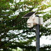 1080P Kamera zewnętrzna SMART z panelem solarnym / Sensor / IP65 / Biała